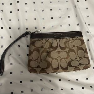 Brown coach signature print canvas women’s wristlet wallet